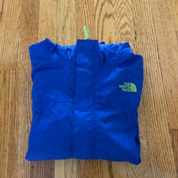 Kids NorthFace hyvent rain jacket in blue. Size Large - Picture 4 of 4
